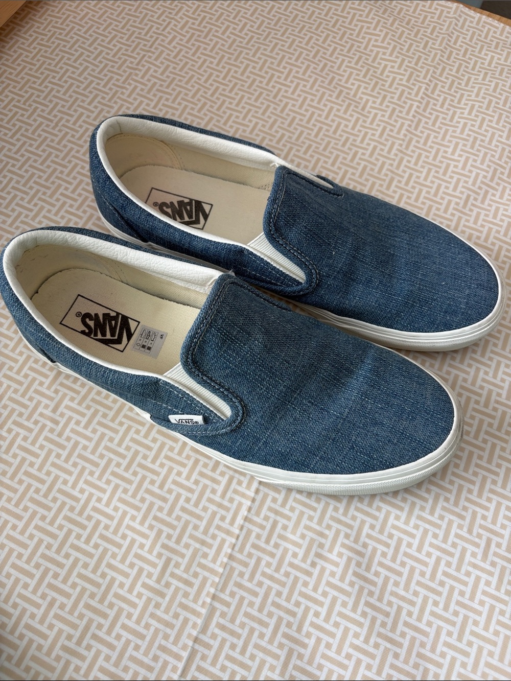 Van’s Classic Slip On Blue Denim Size 11 Men’s